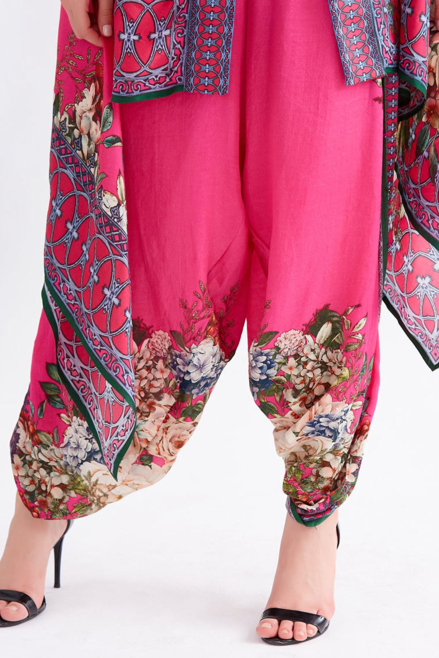Rajdeep Ranawat A Notting Hill Summer Chloe Fuscia Cape Set