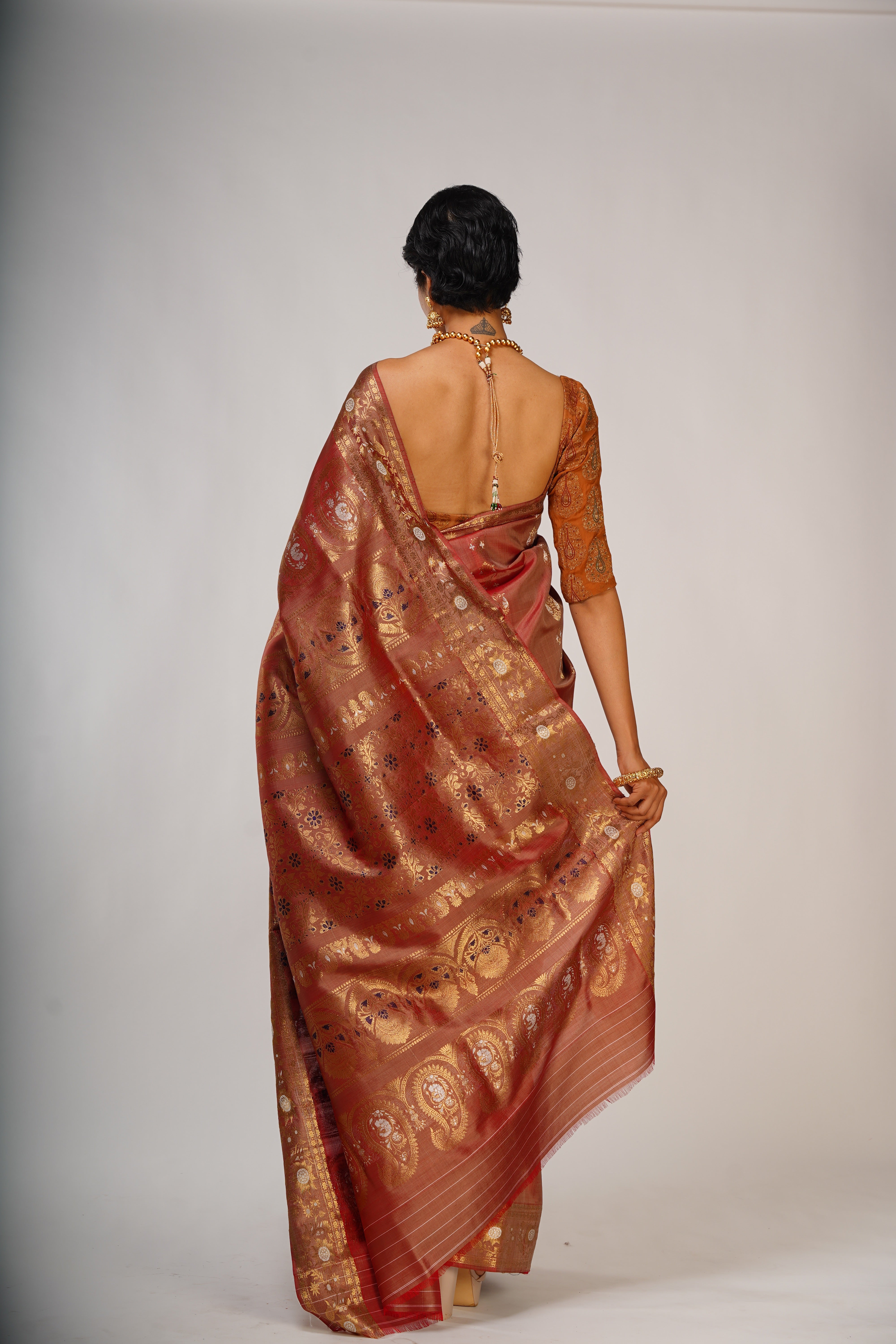 Swarnachuri Saree