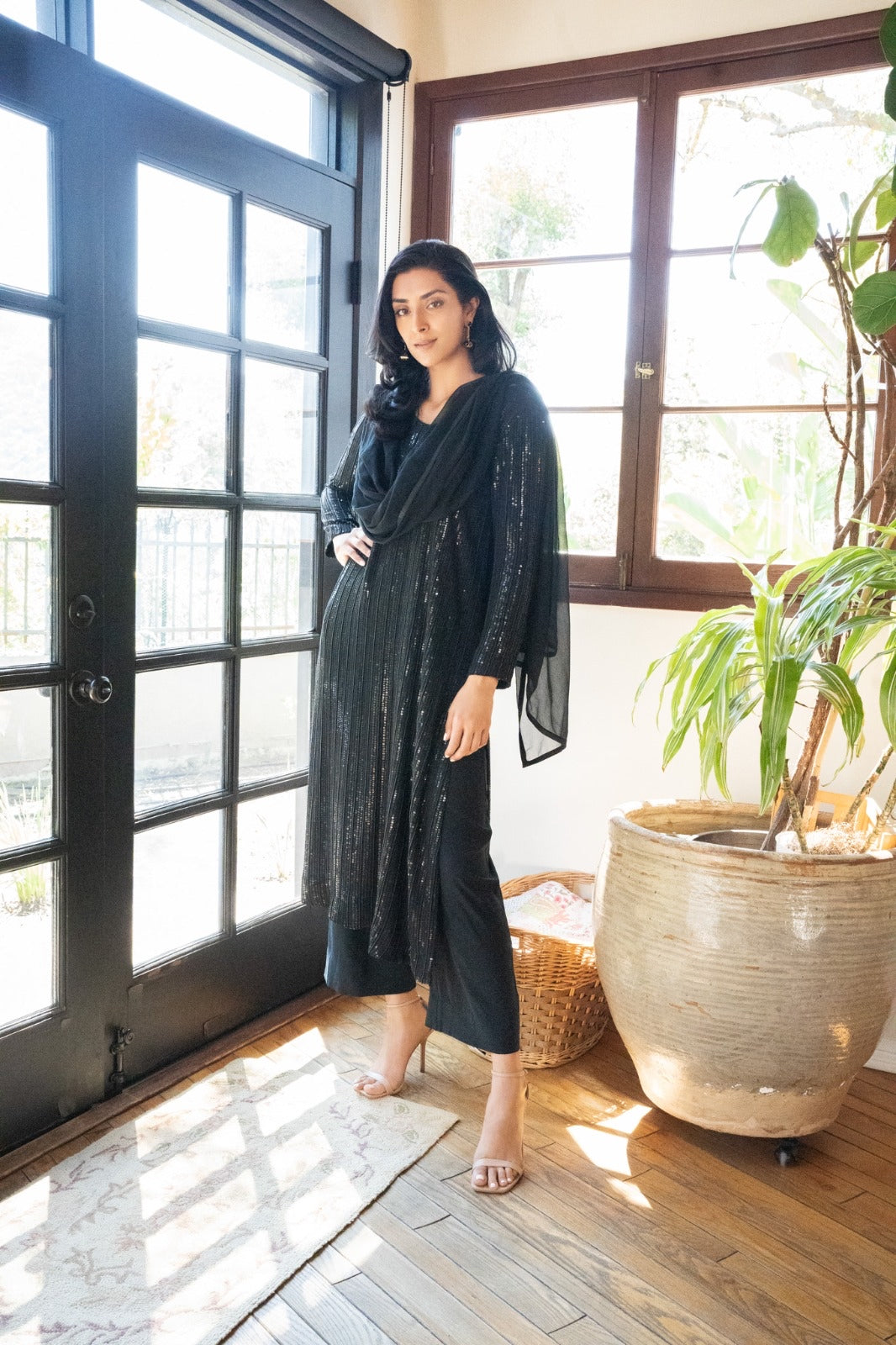 J Black V Neck Kurta Set