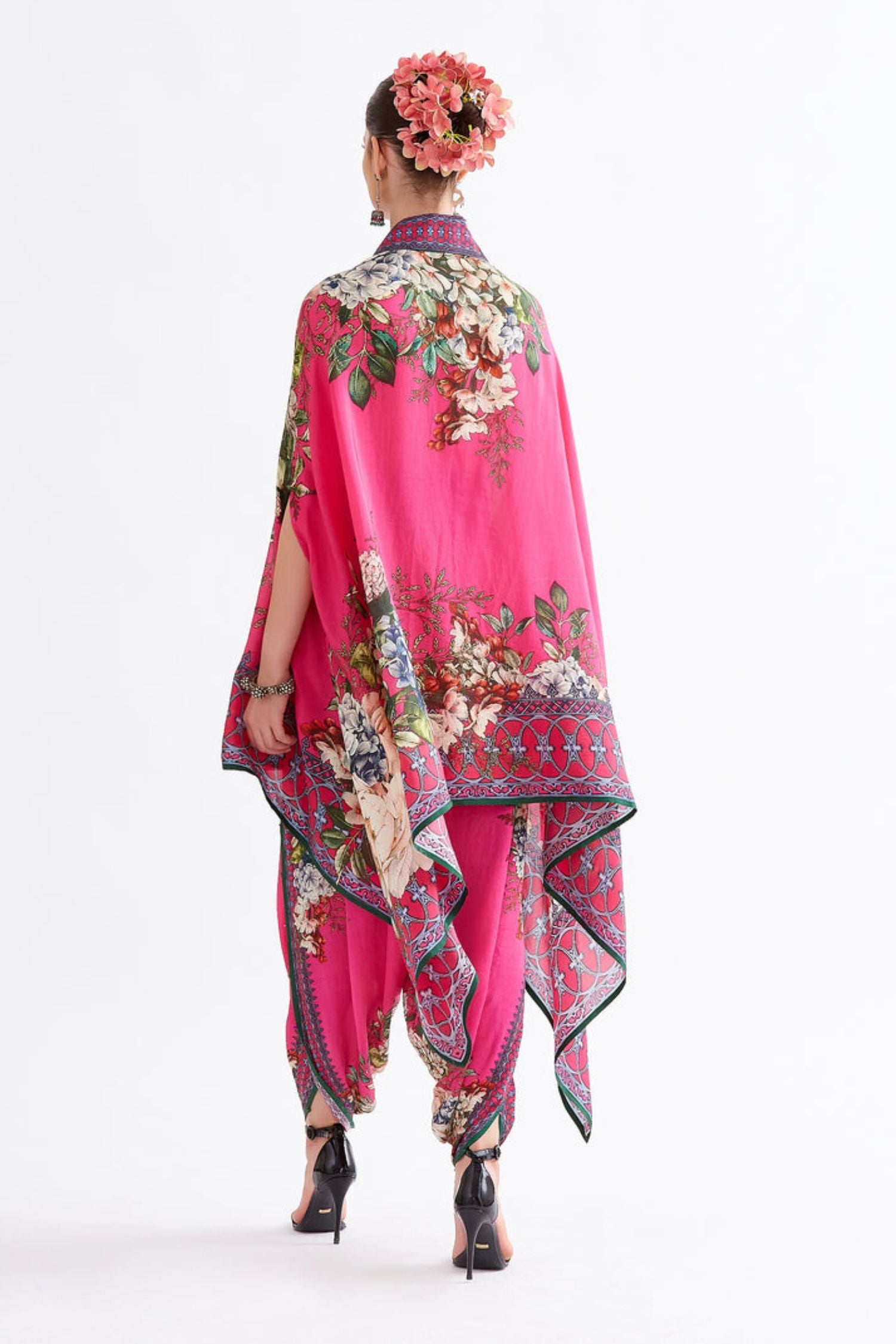 Rajdeep Ranawat A Notting Hill Summer Chloe Fuscia Cape Set