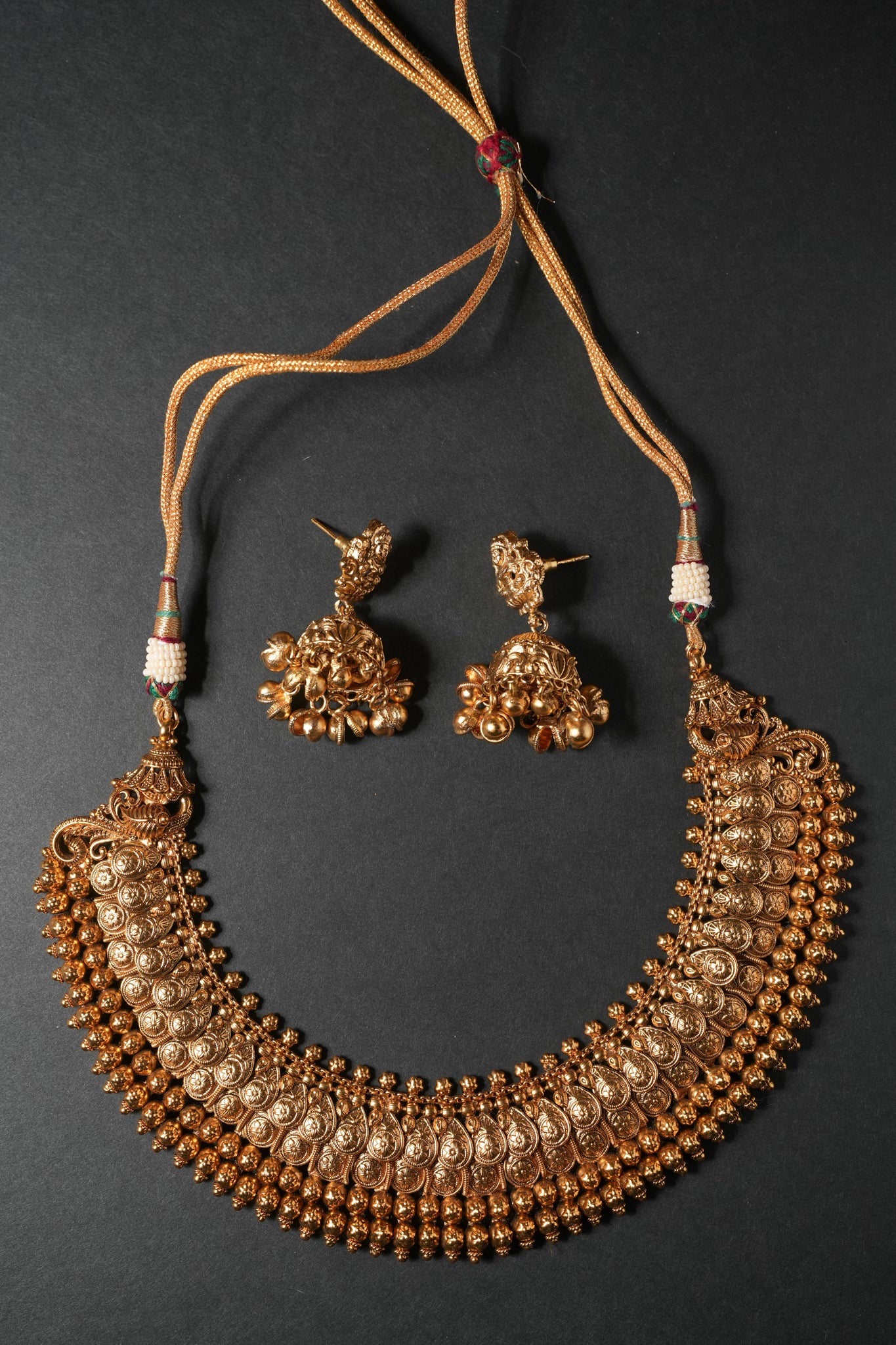 Antique gold necklace set