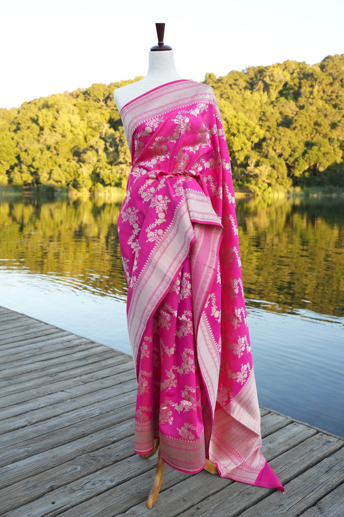 Pink Karwa Benarasi Silk Saree