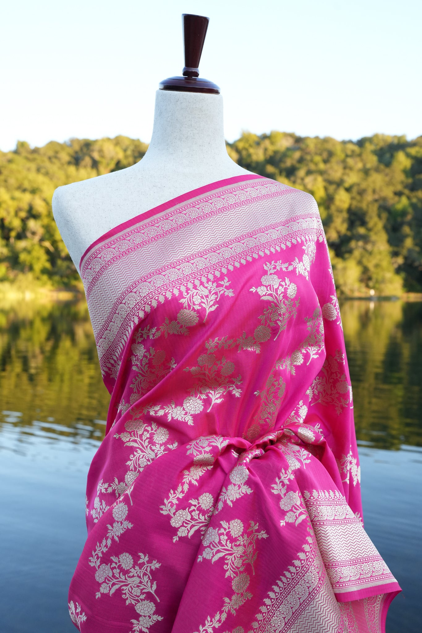 Pink Karwa Benarasi Silk Saree