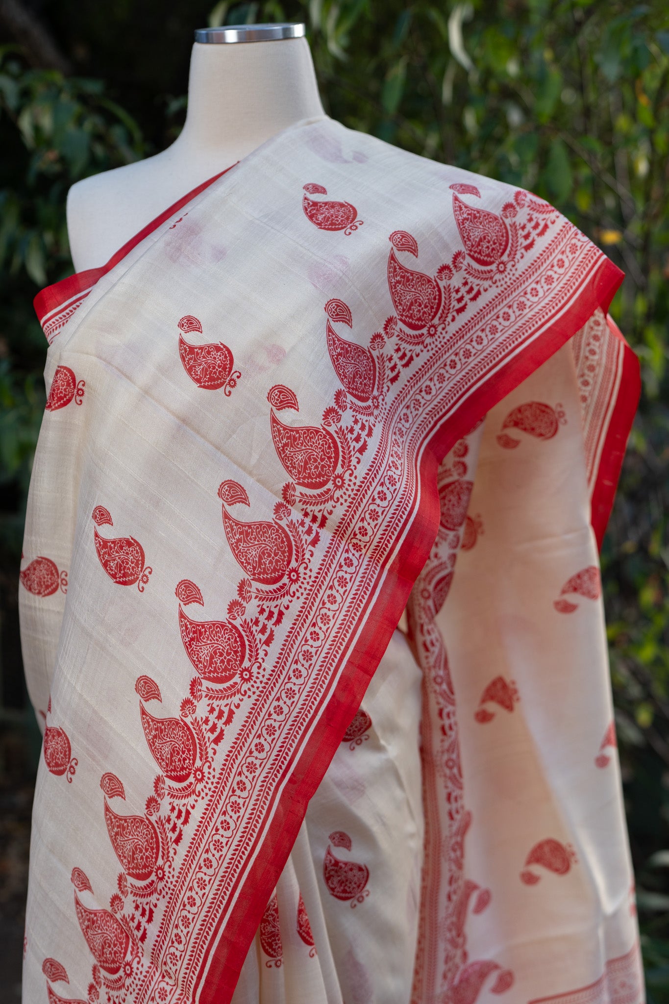 White and Red Murshidabad Silk Saree