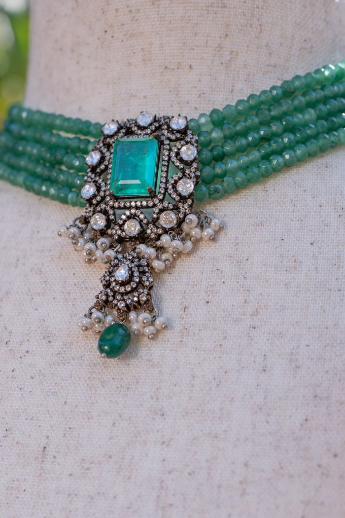 Emerald Choker Necklace