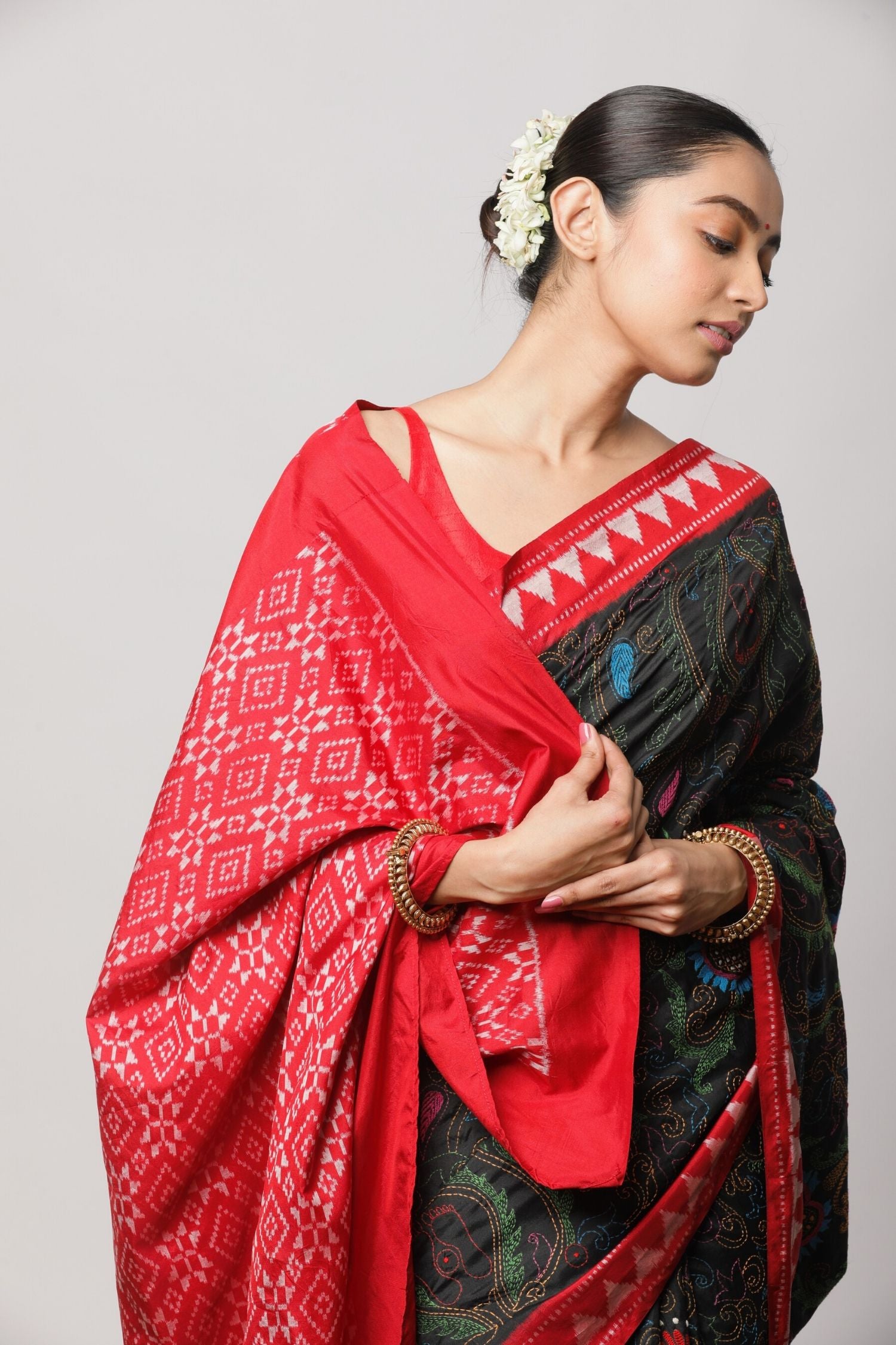 Ikat Kantha Saree
