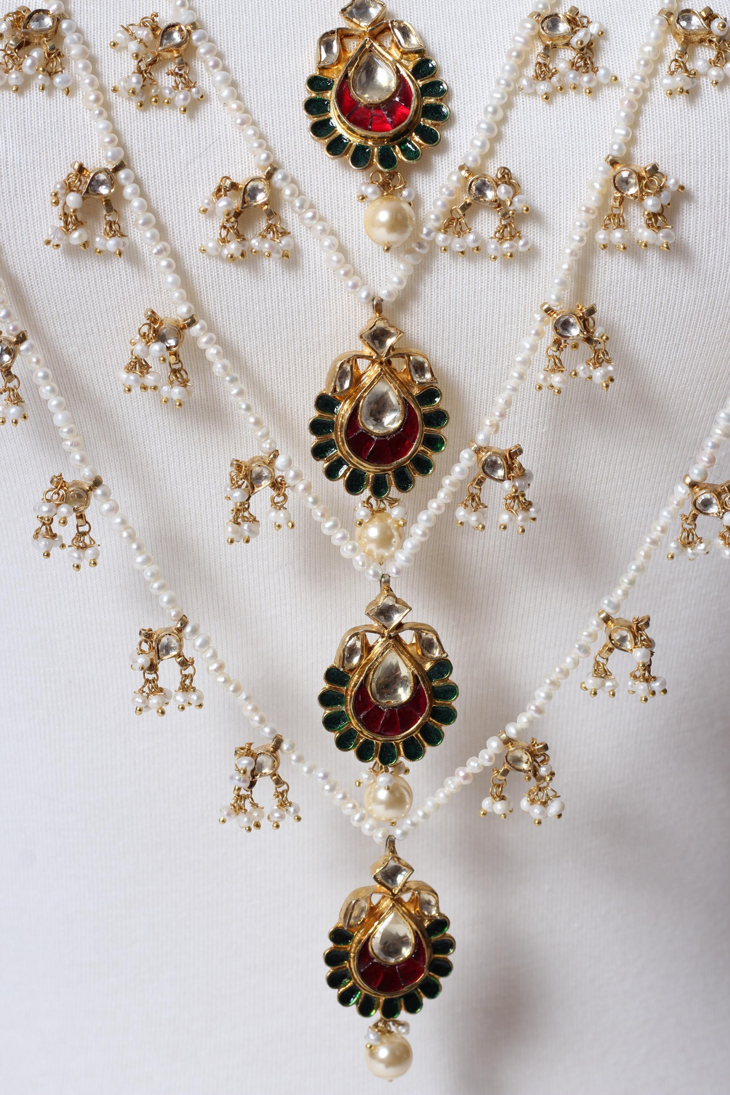 SILVER GOLD PLATED GLASS FIVE LAYER NECKLACE
