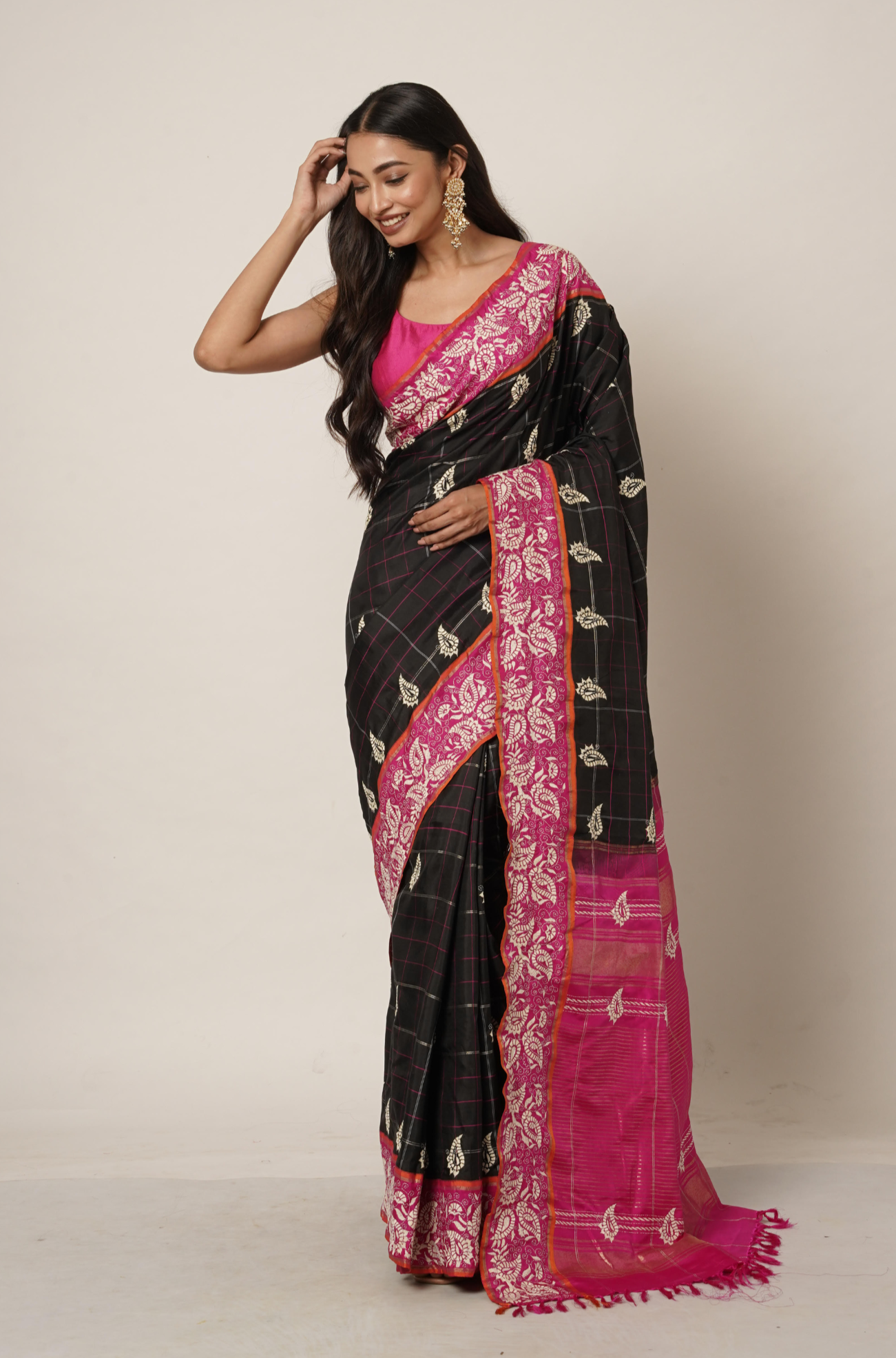 The Roshni Kantha Saree