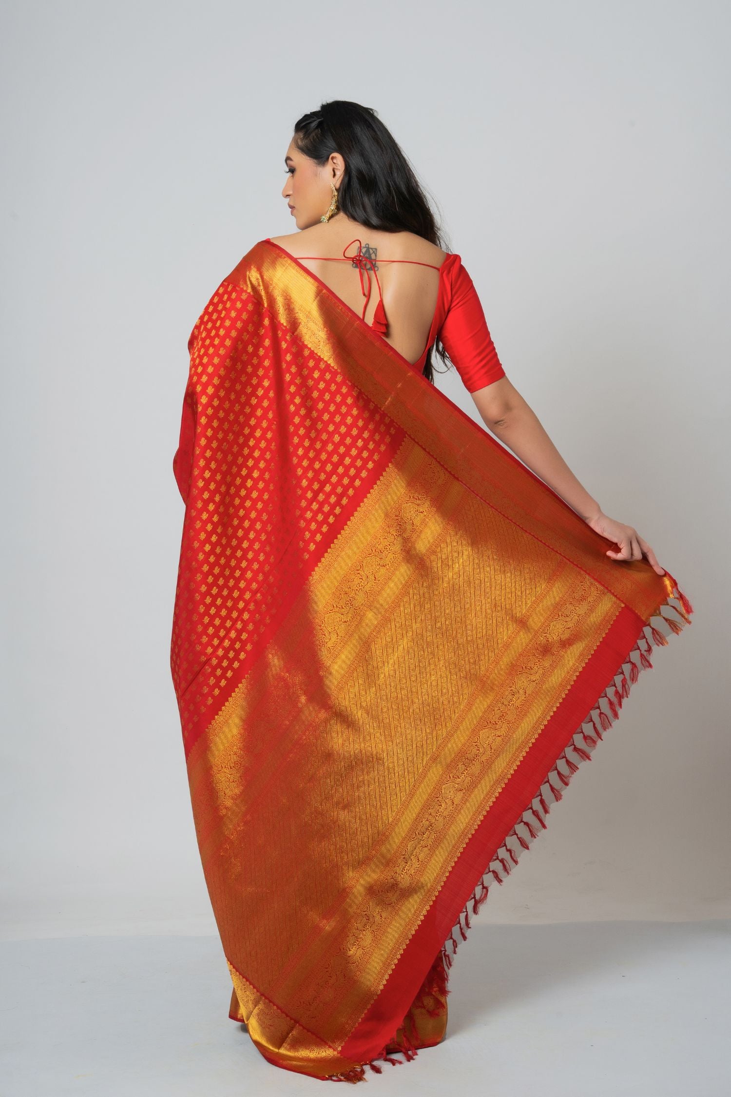 Red Buti Kanjiveram Saree