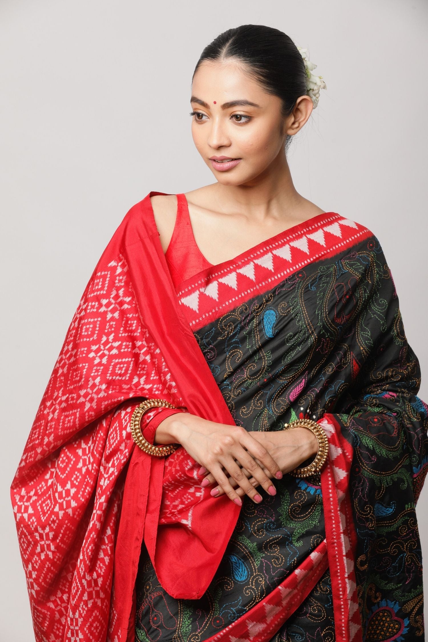 Ikat Kantha Saree