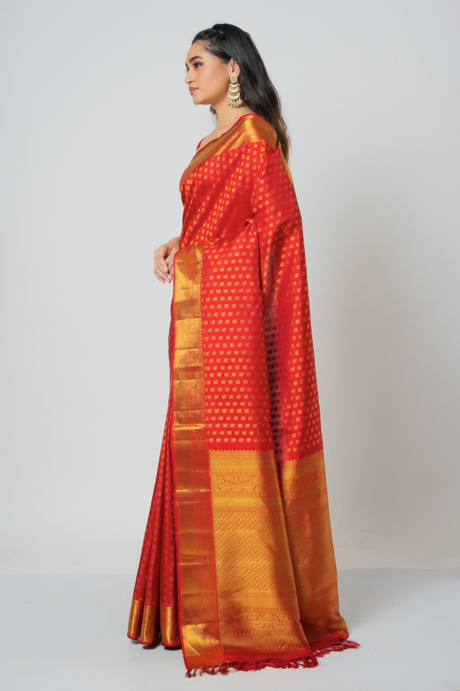 Red Buti Kanjiveram Saree