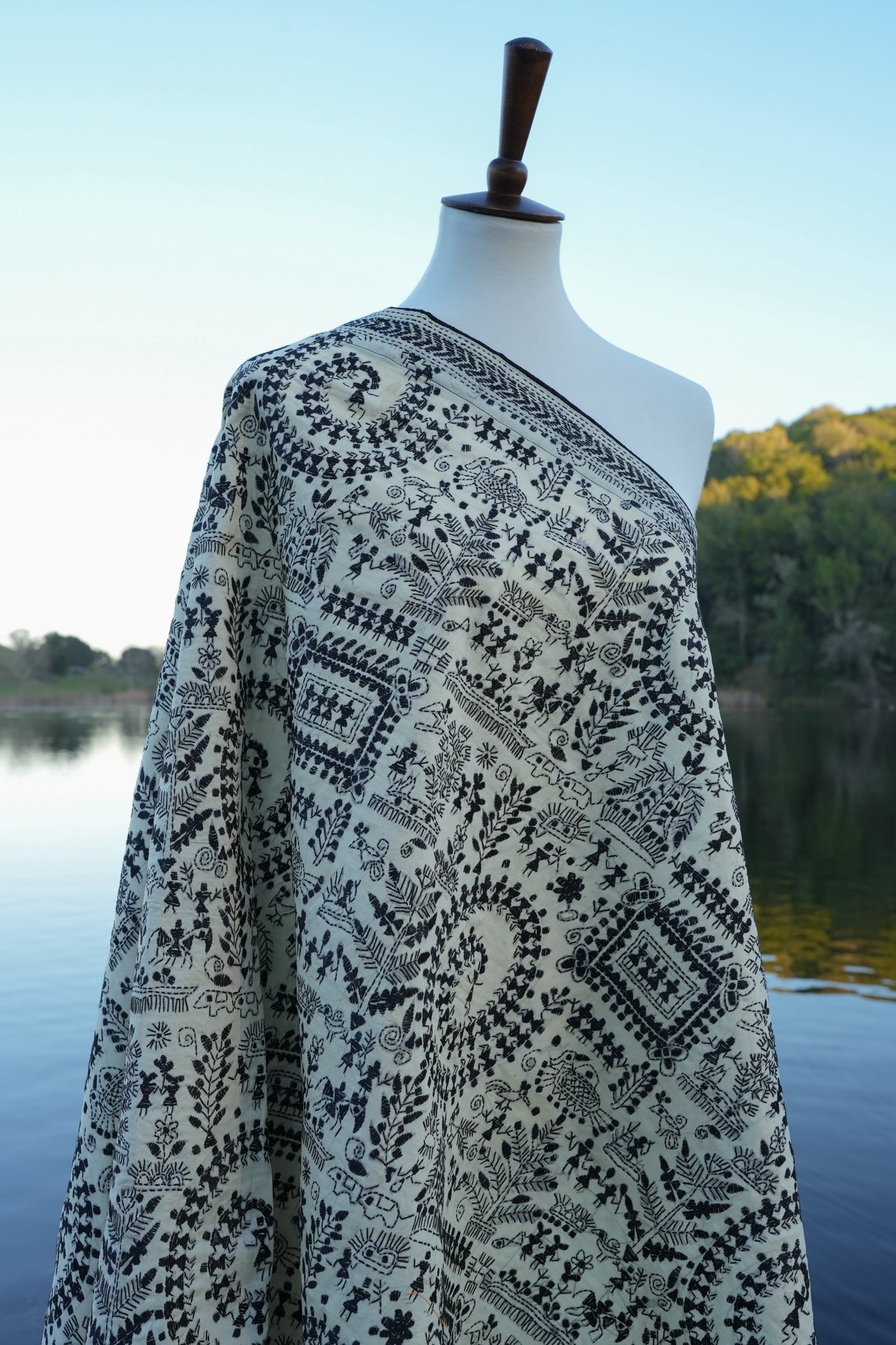 Black and white kantha dupatta