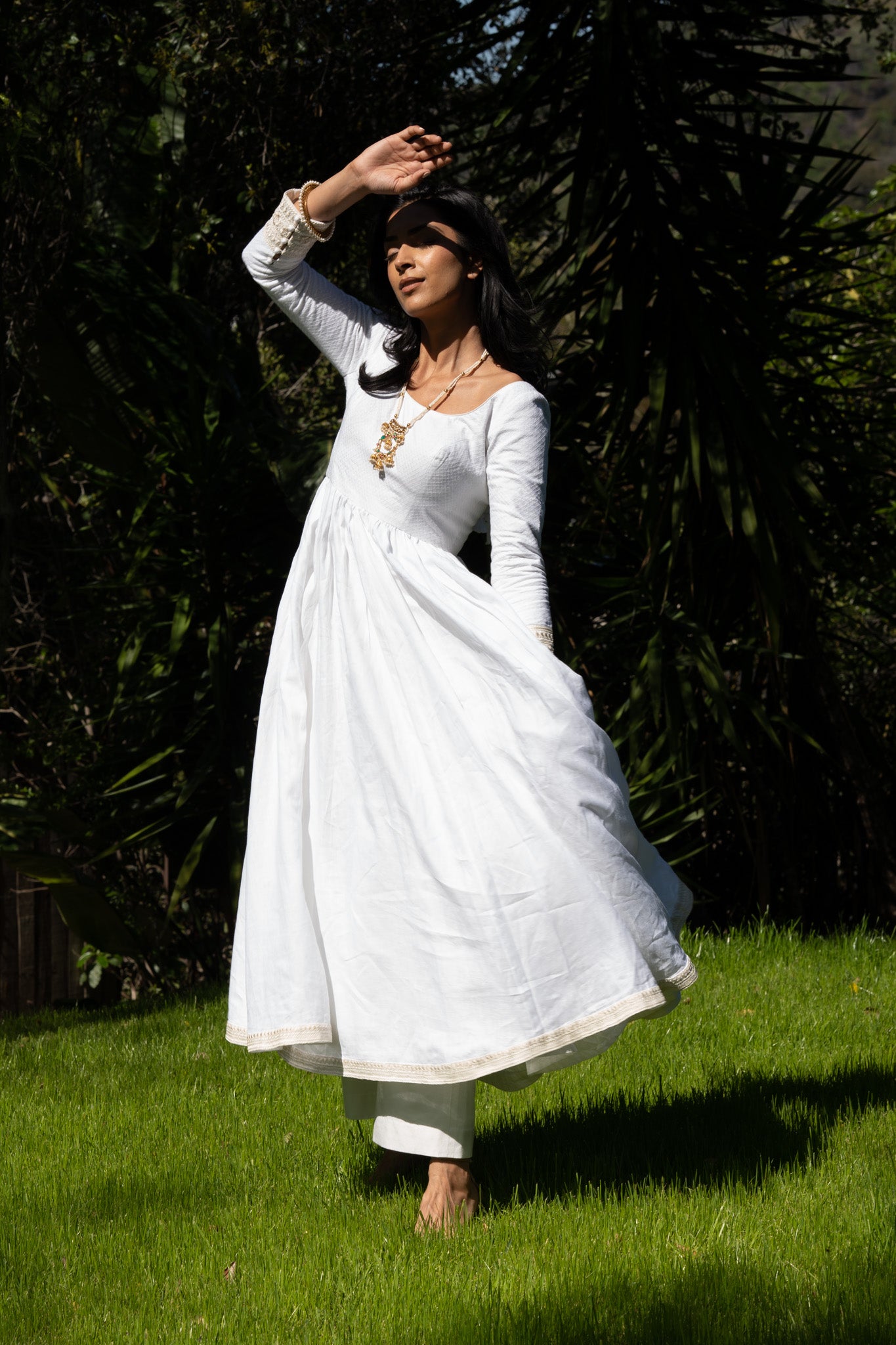 Nur Kalidaar Set