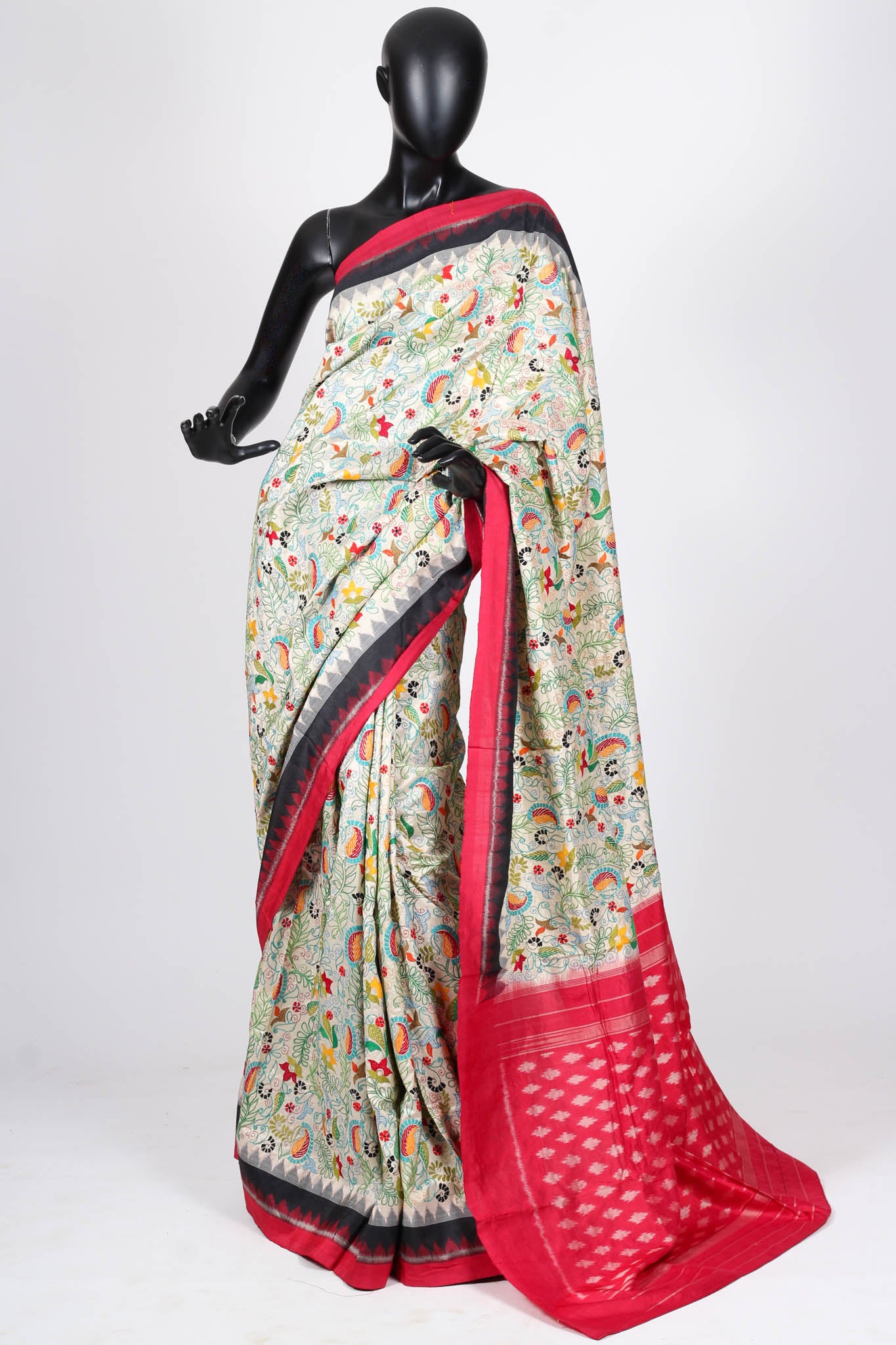 Urvashi Kantha Saree