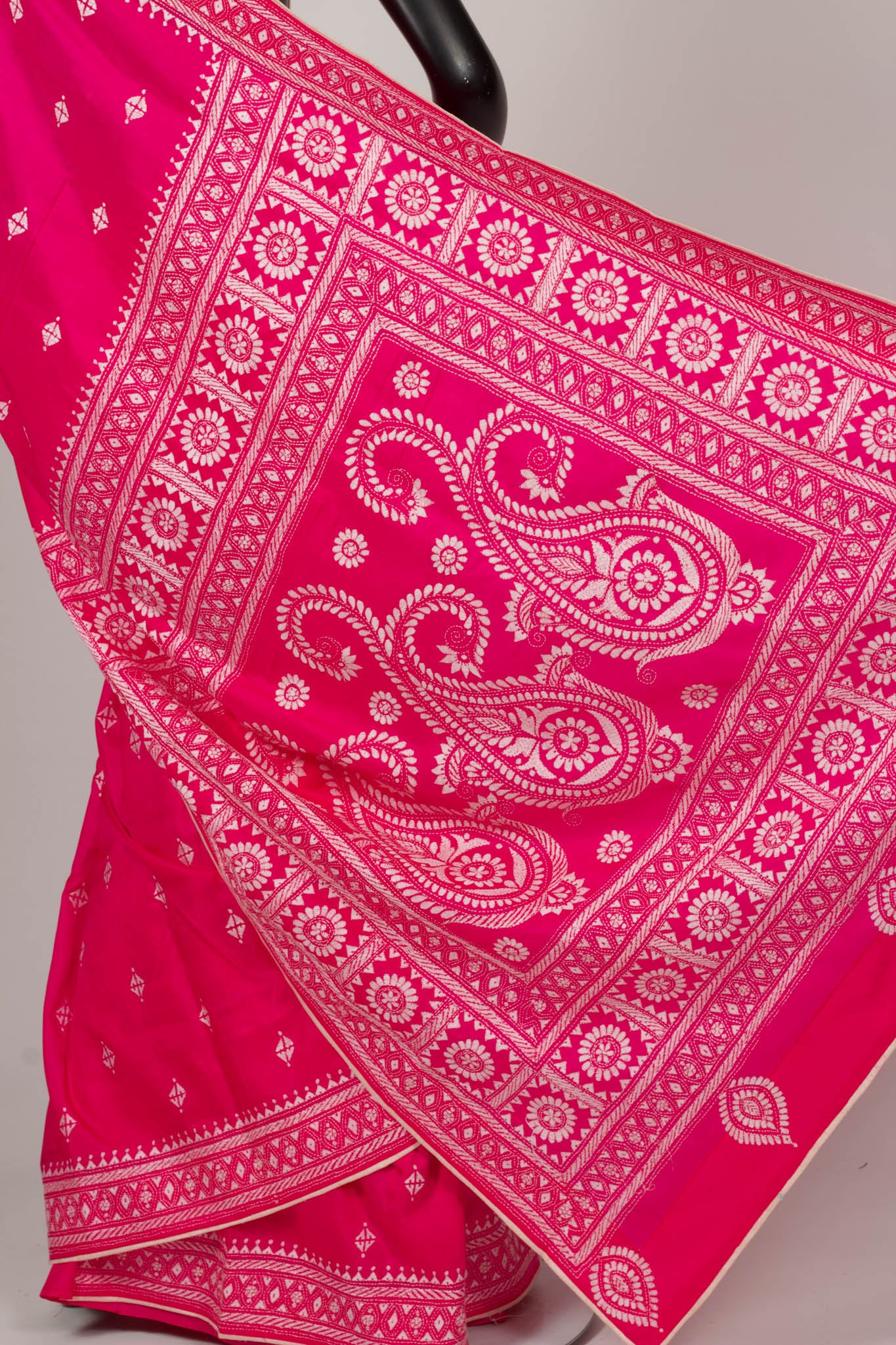 Pink kantha saree