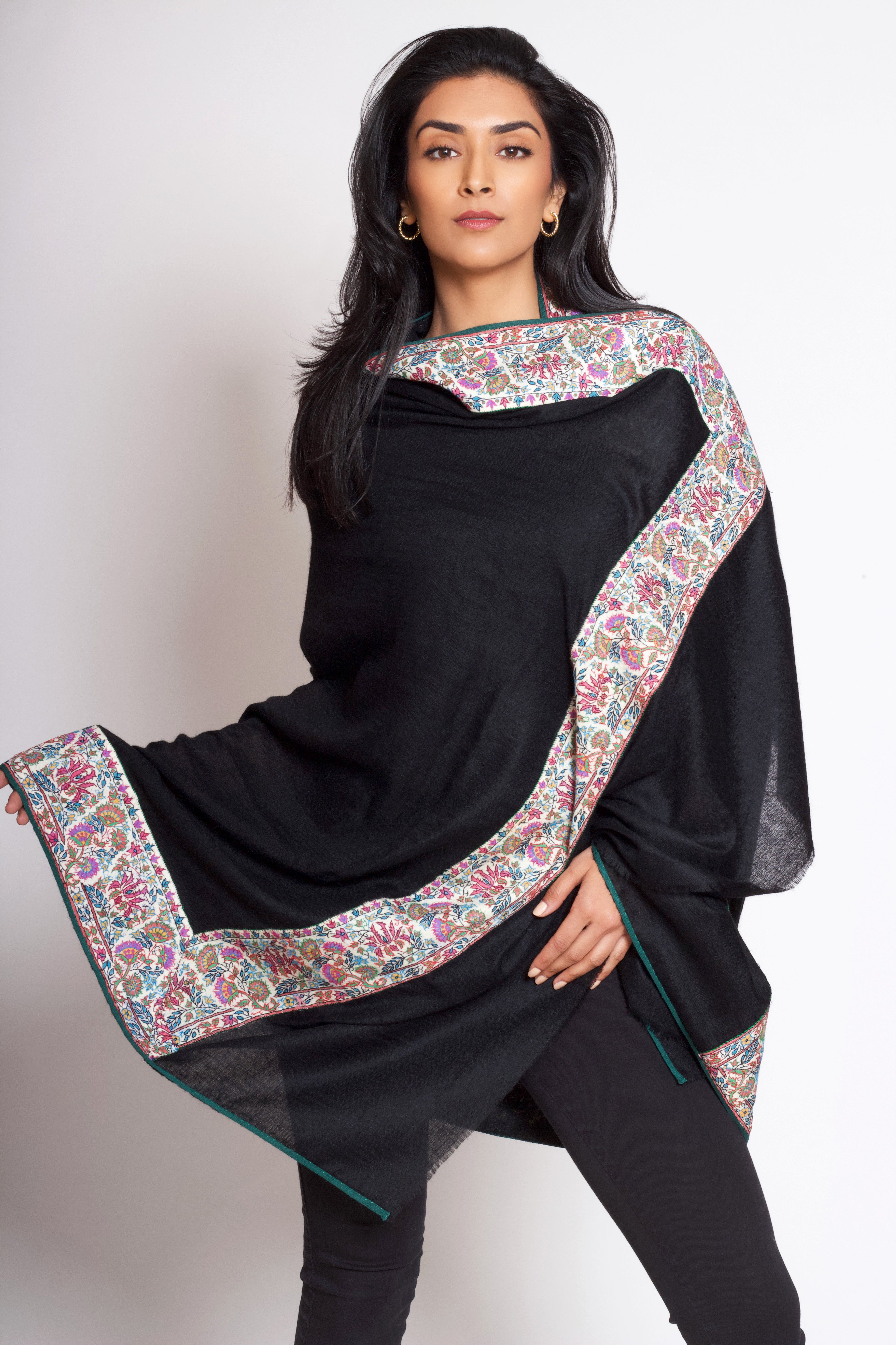 Black Chinar Leaf Pashmina Shawl