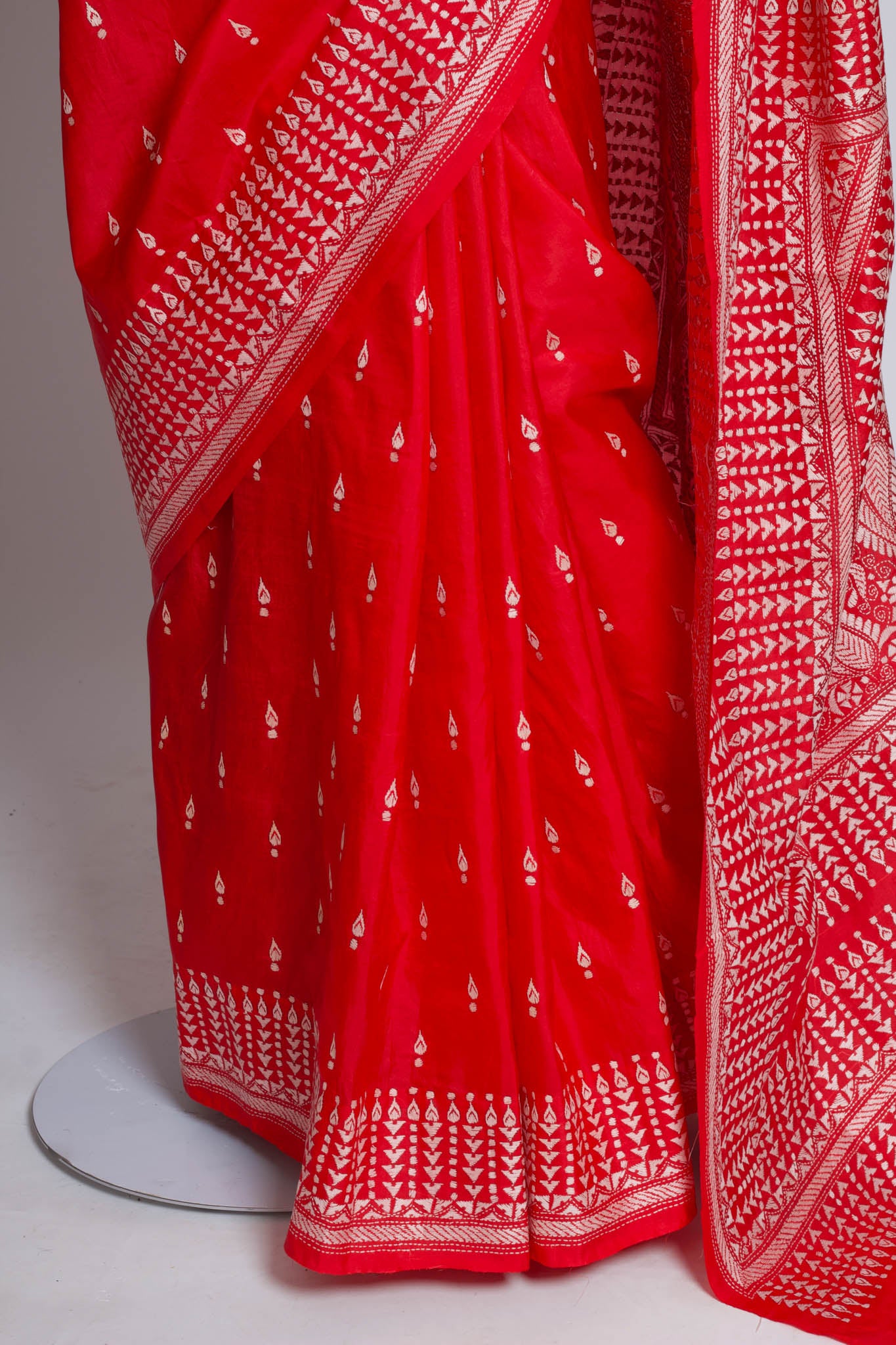 Red Kantha Saree