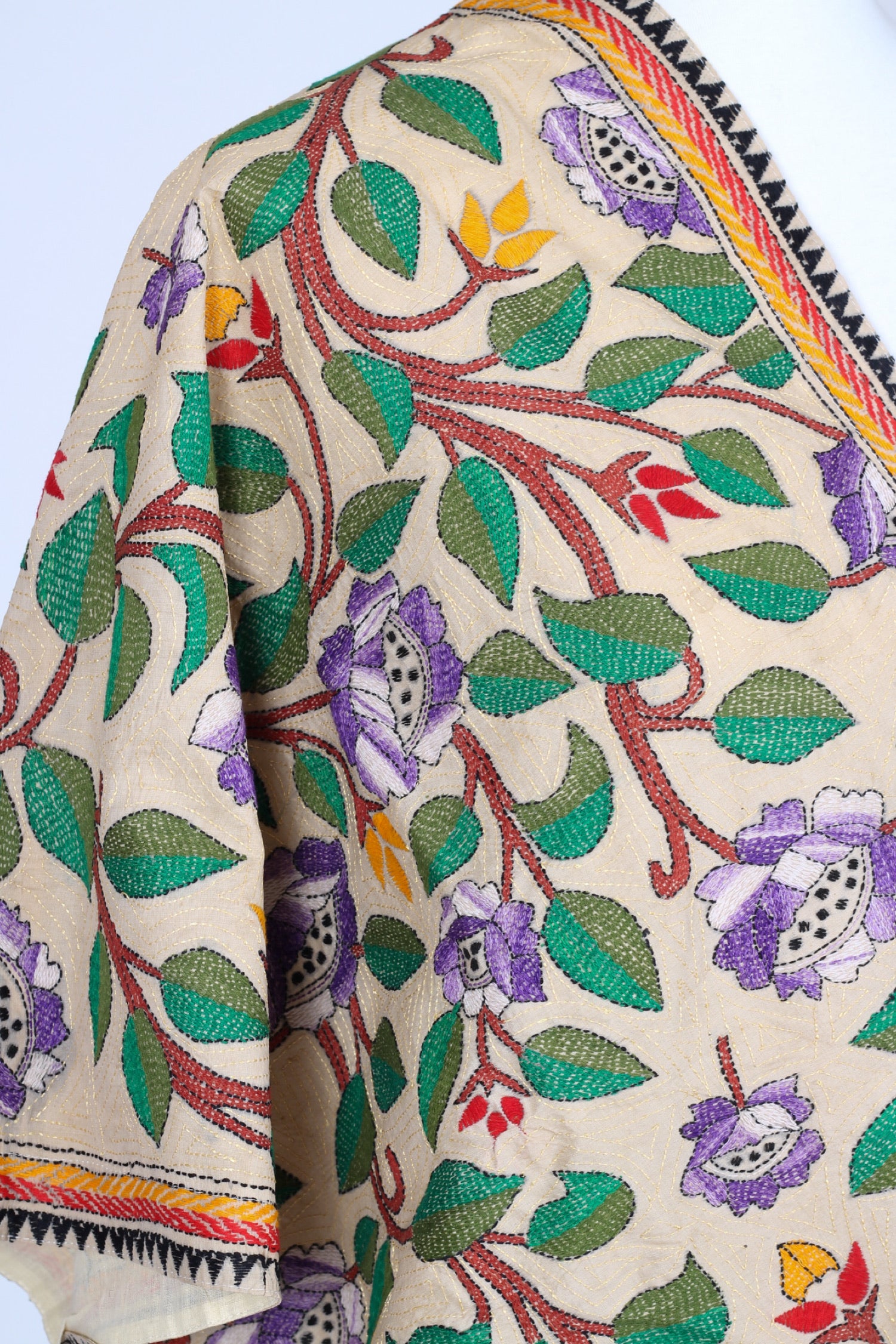 Hand embroidered Kantha stole