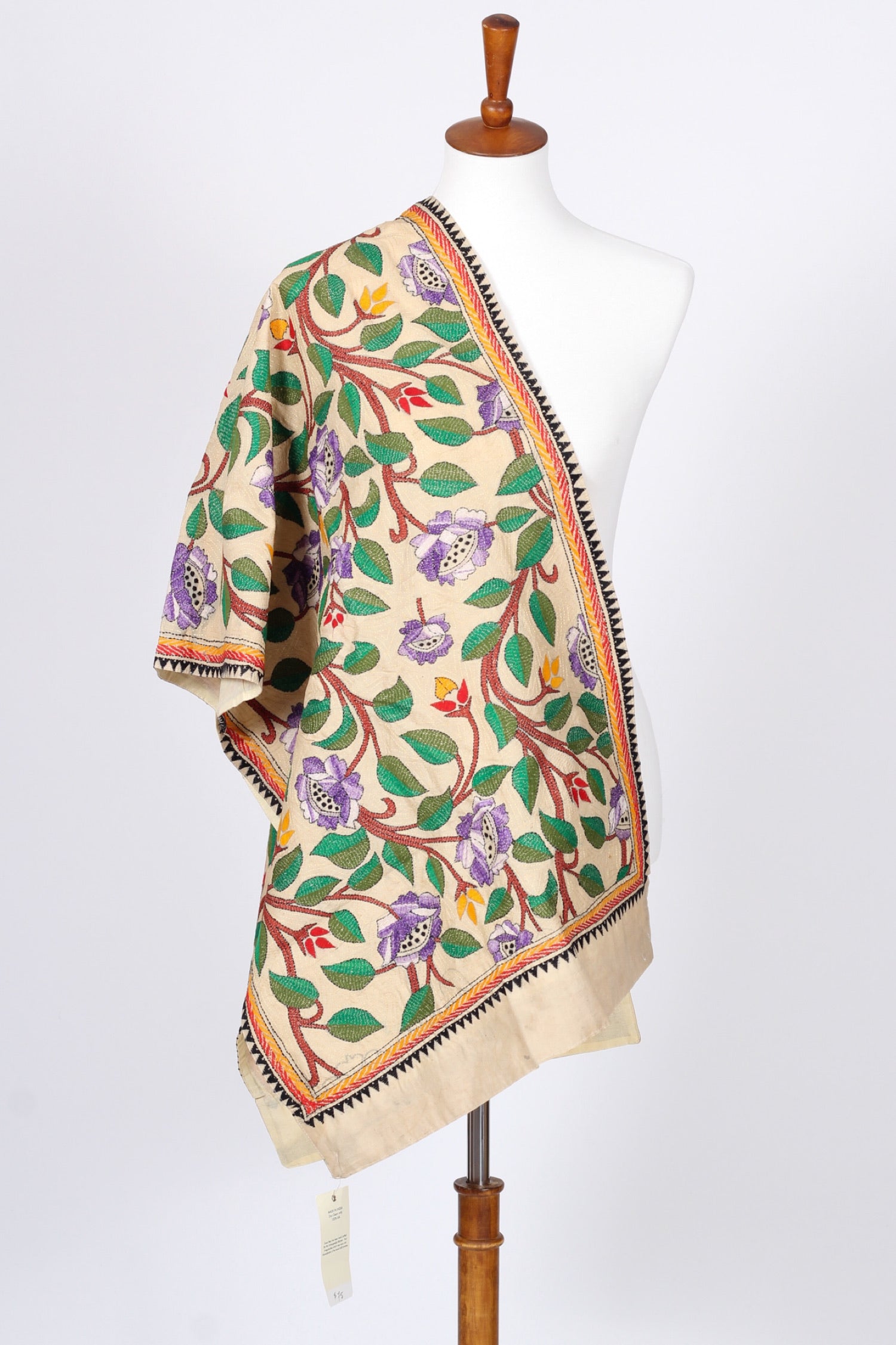 Hand embroidered Kantha stole