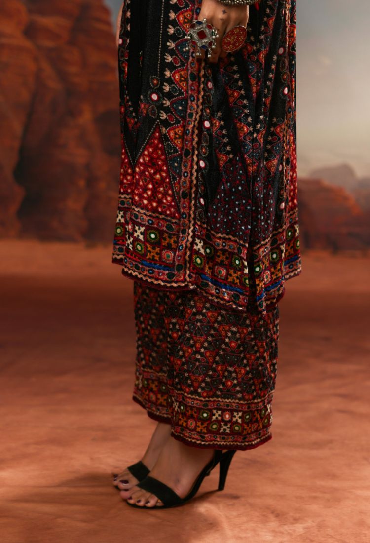 Kutch Ghazala Kurta Set