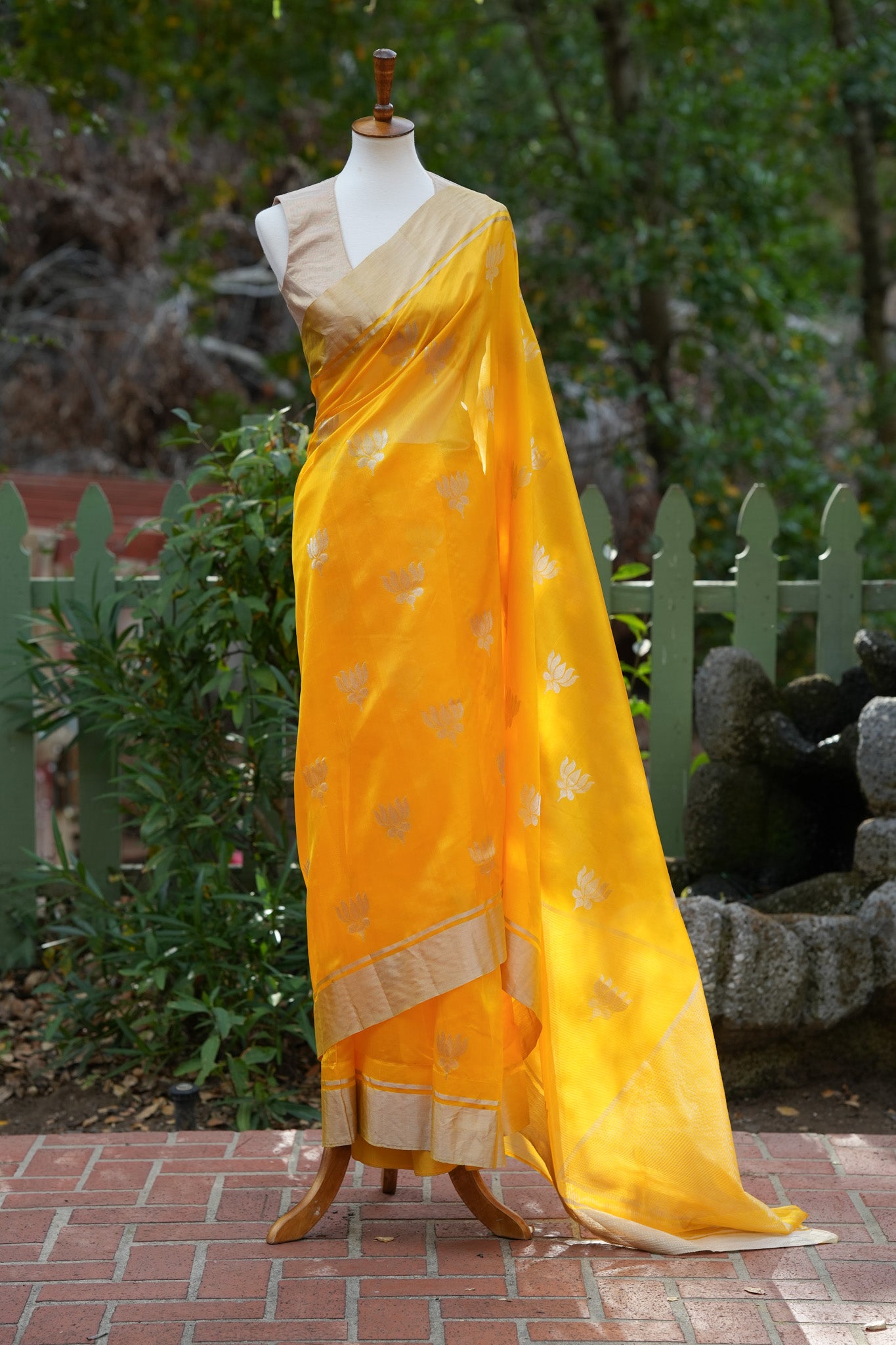 Yellow and Gold Lotus Chanderi saree