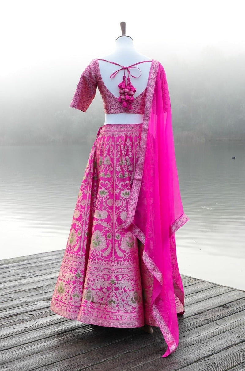 Calcutta Rani Benarasi Lehenga Set