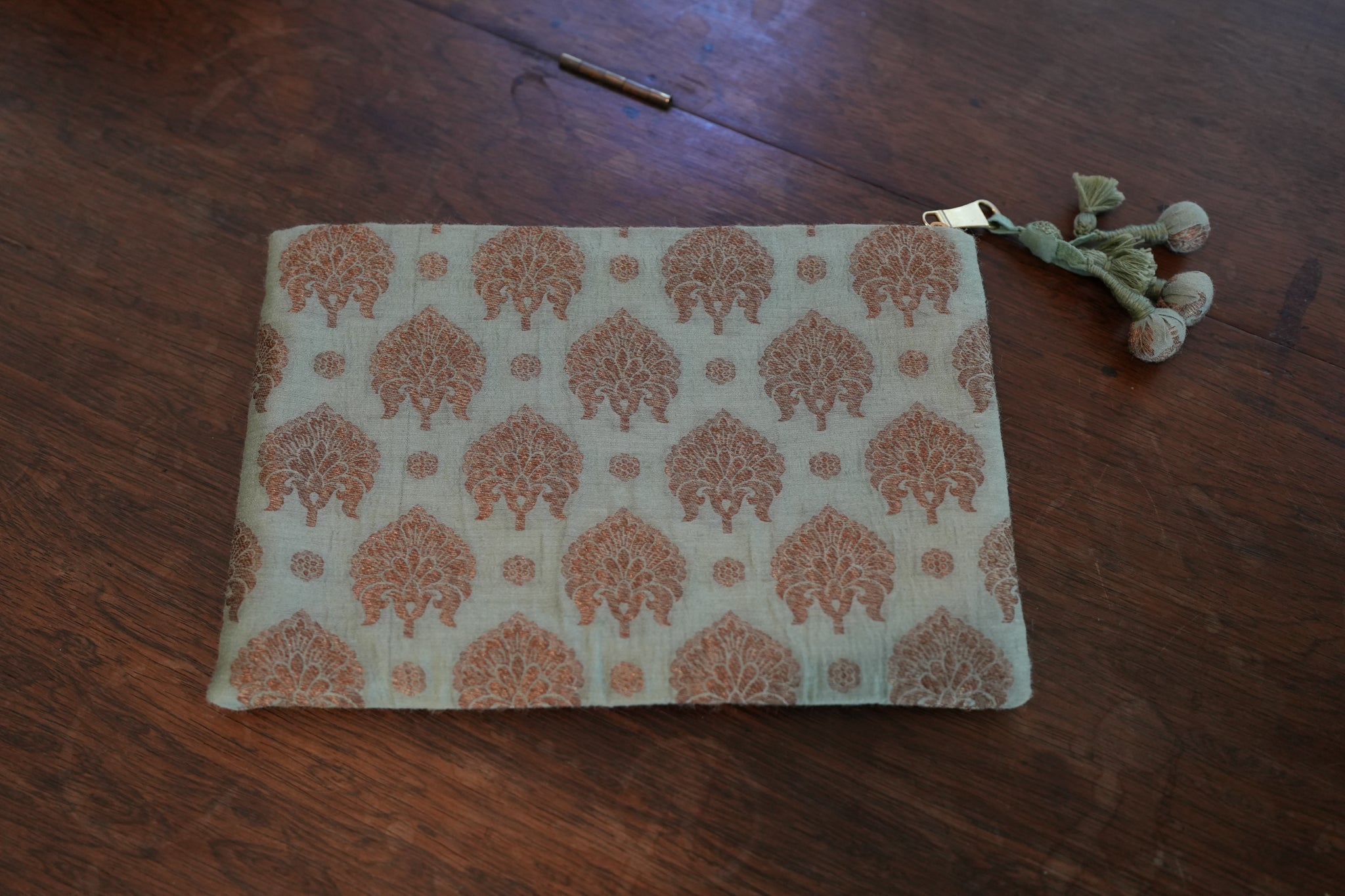 Benarasi Zipper Pouch