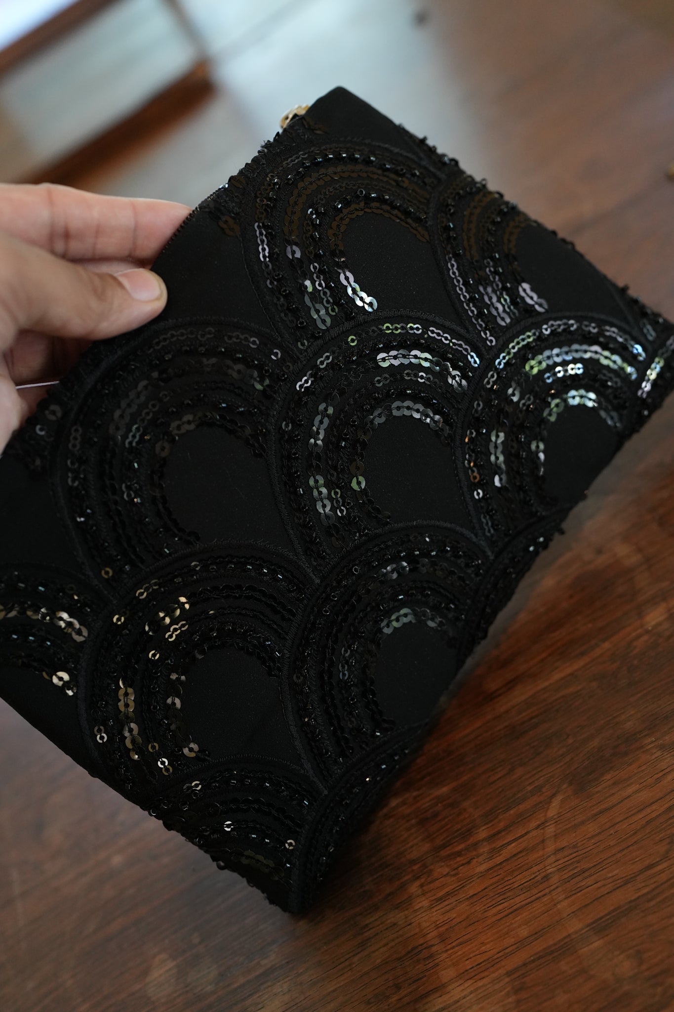 Black Sequinned Zipper Bag