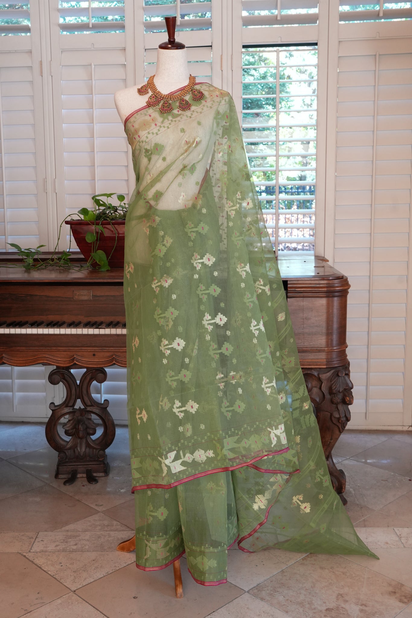 Kochi Kalapata Jamdani saree
