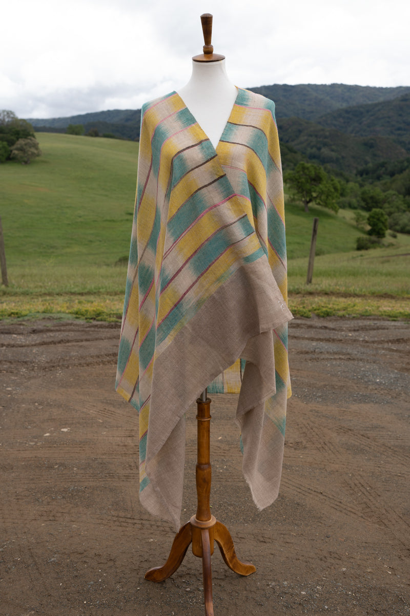 Shaded Pashmina shawl