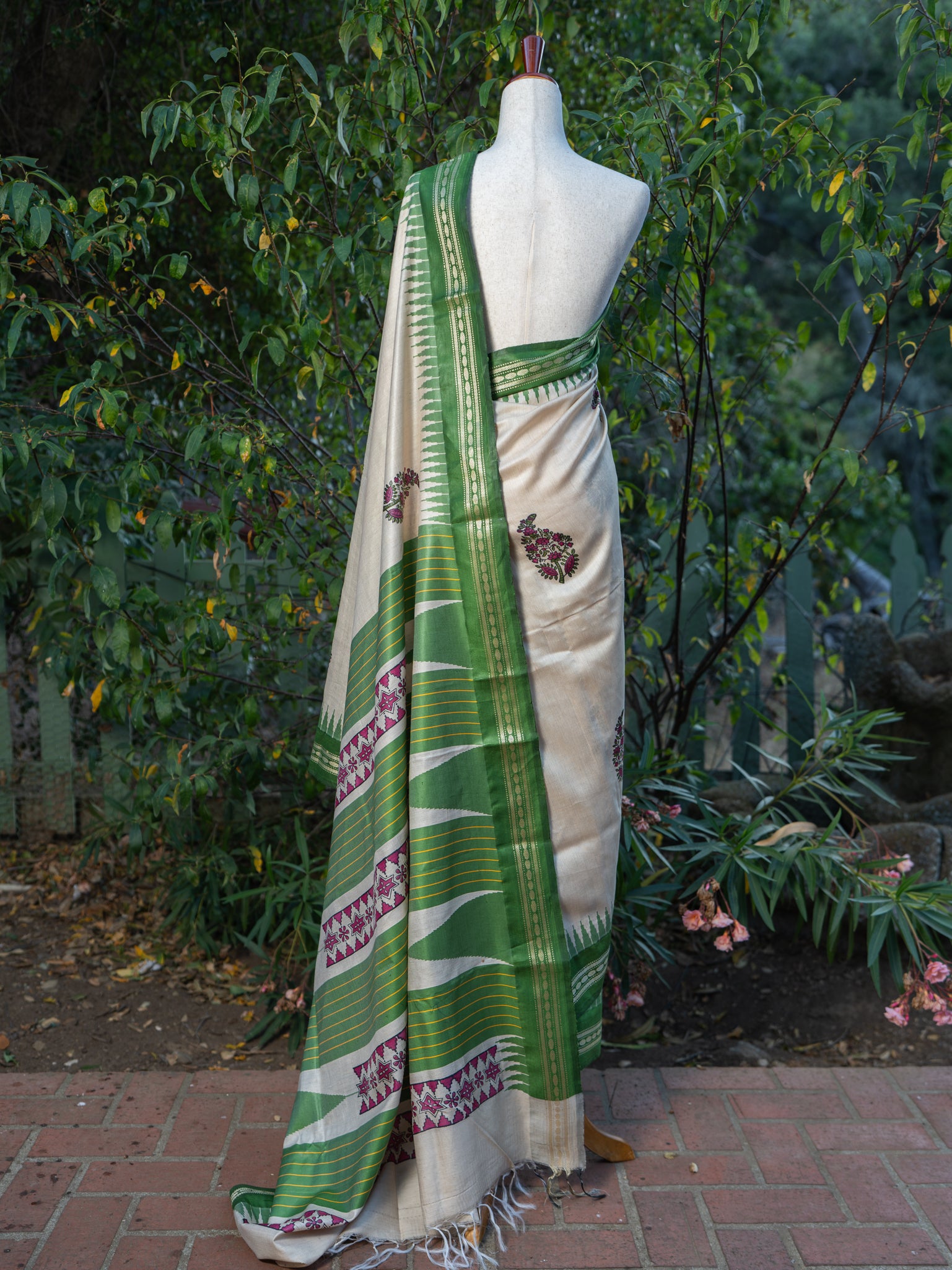 Vidurbha Tussar Saree