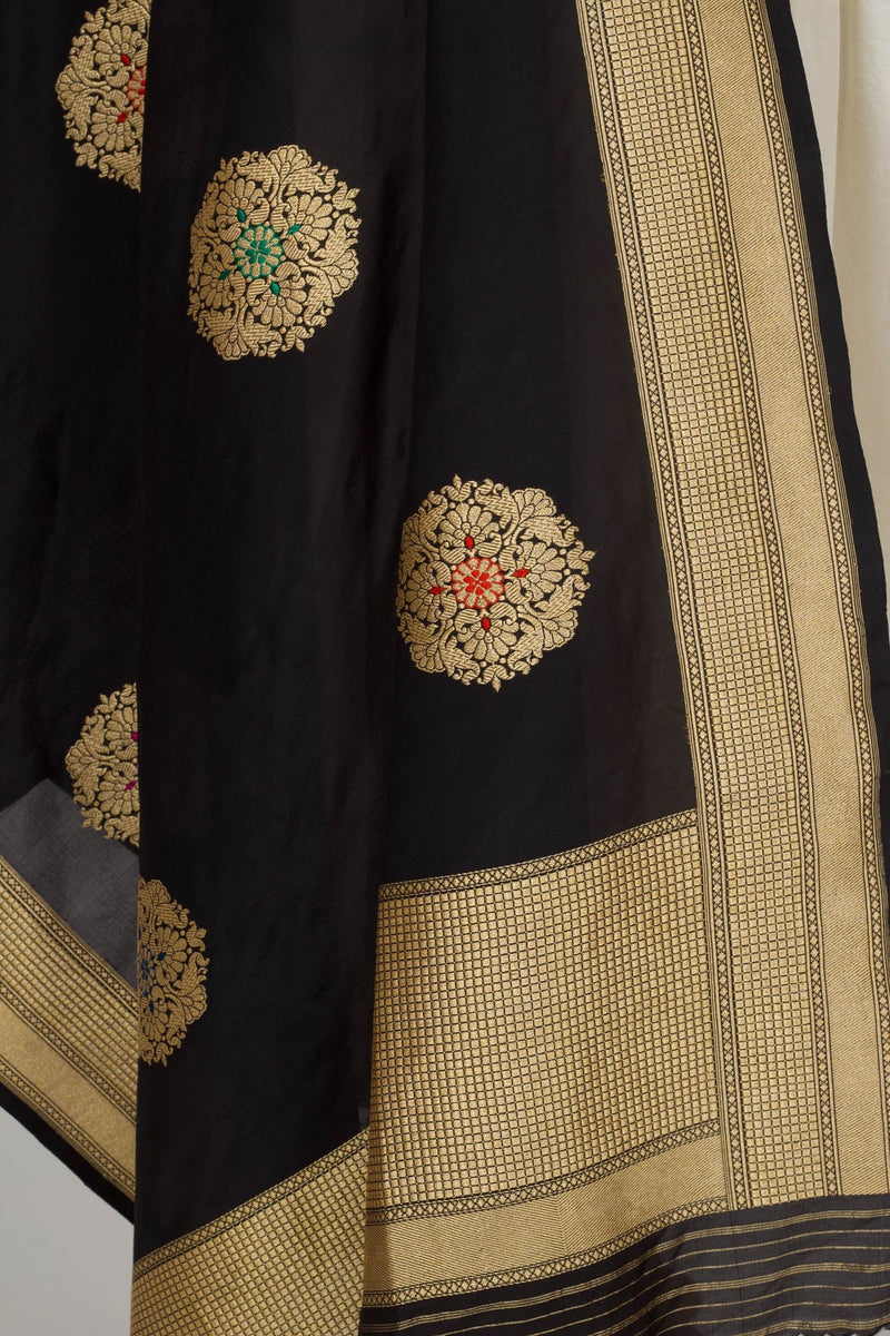 Black benarasi silk dupatta