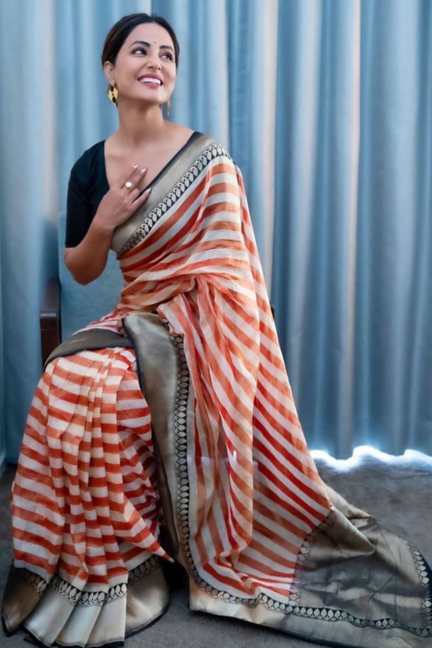 Off White-Red Pure Cotton Tissue Benarasi Saree