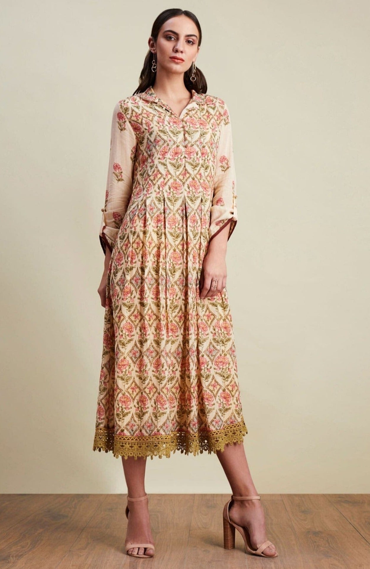 ritu kumar beige printed paisley kurta