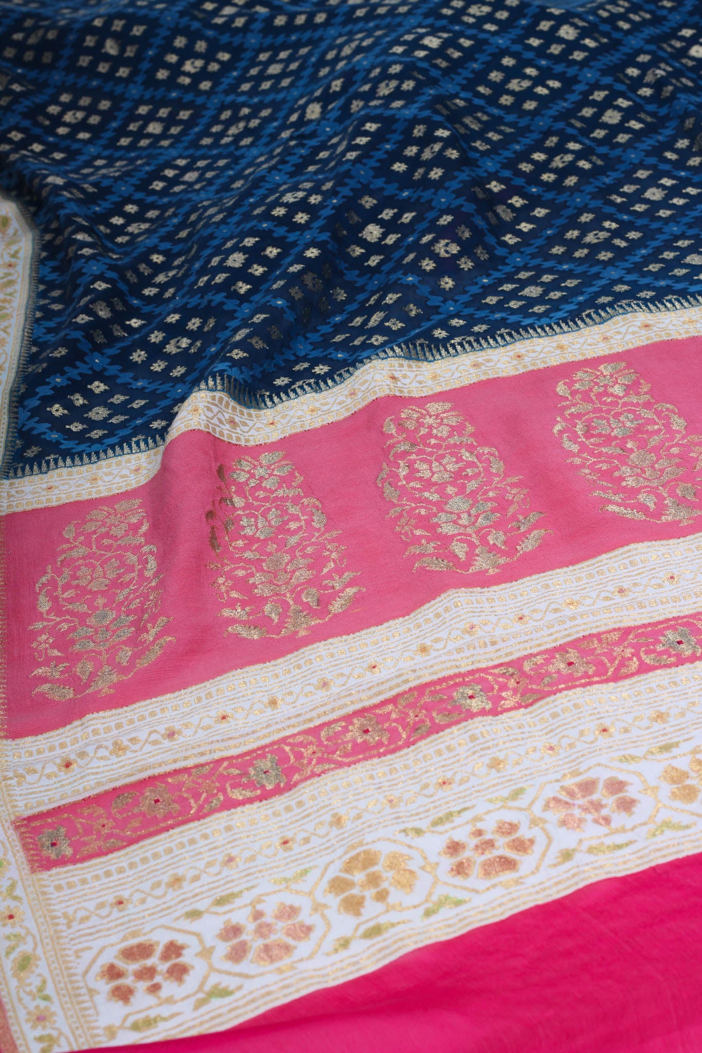 Neela Georgette Saree