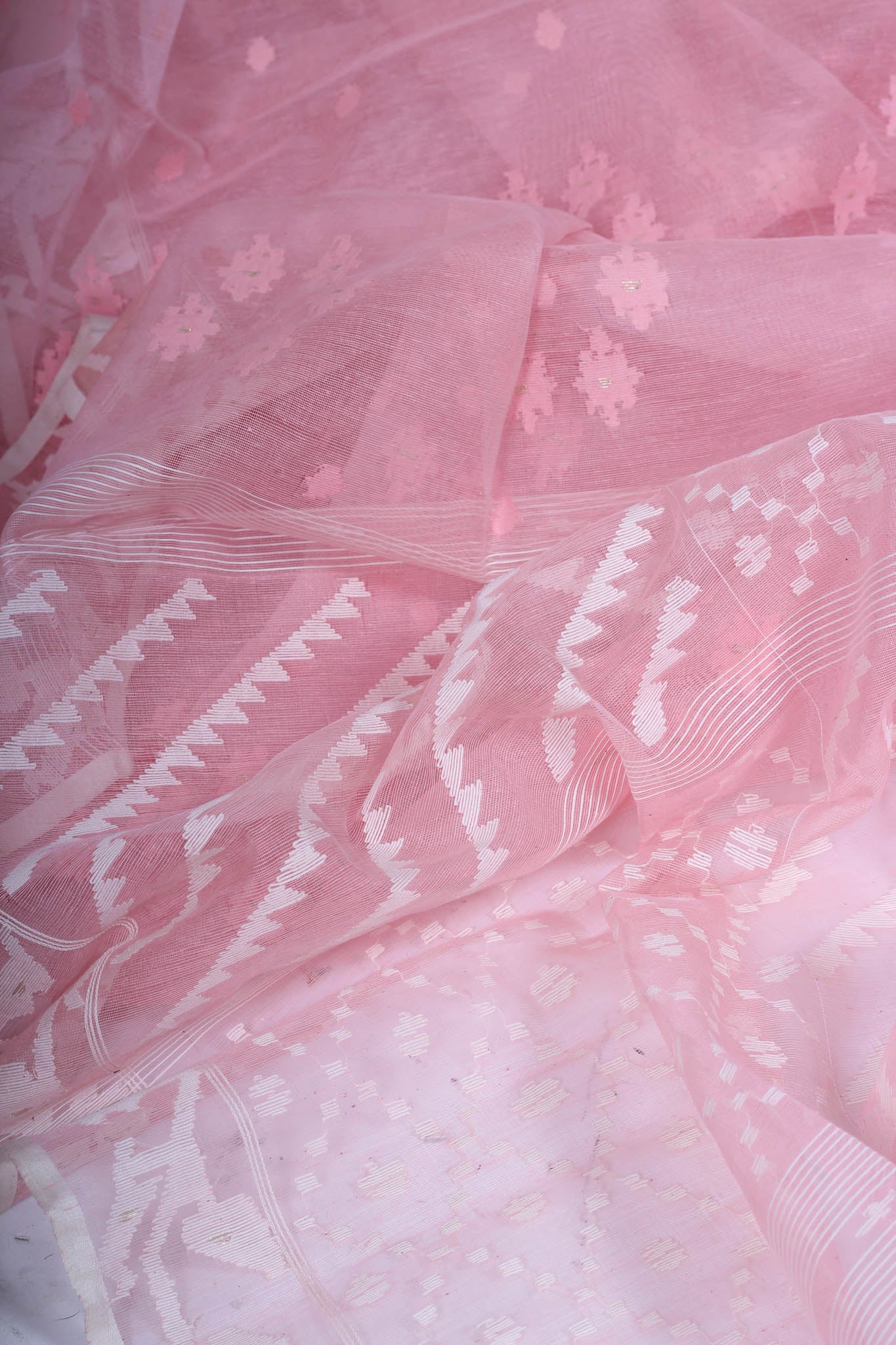 Apsara Heirloom Jamdani saree