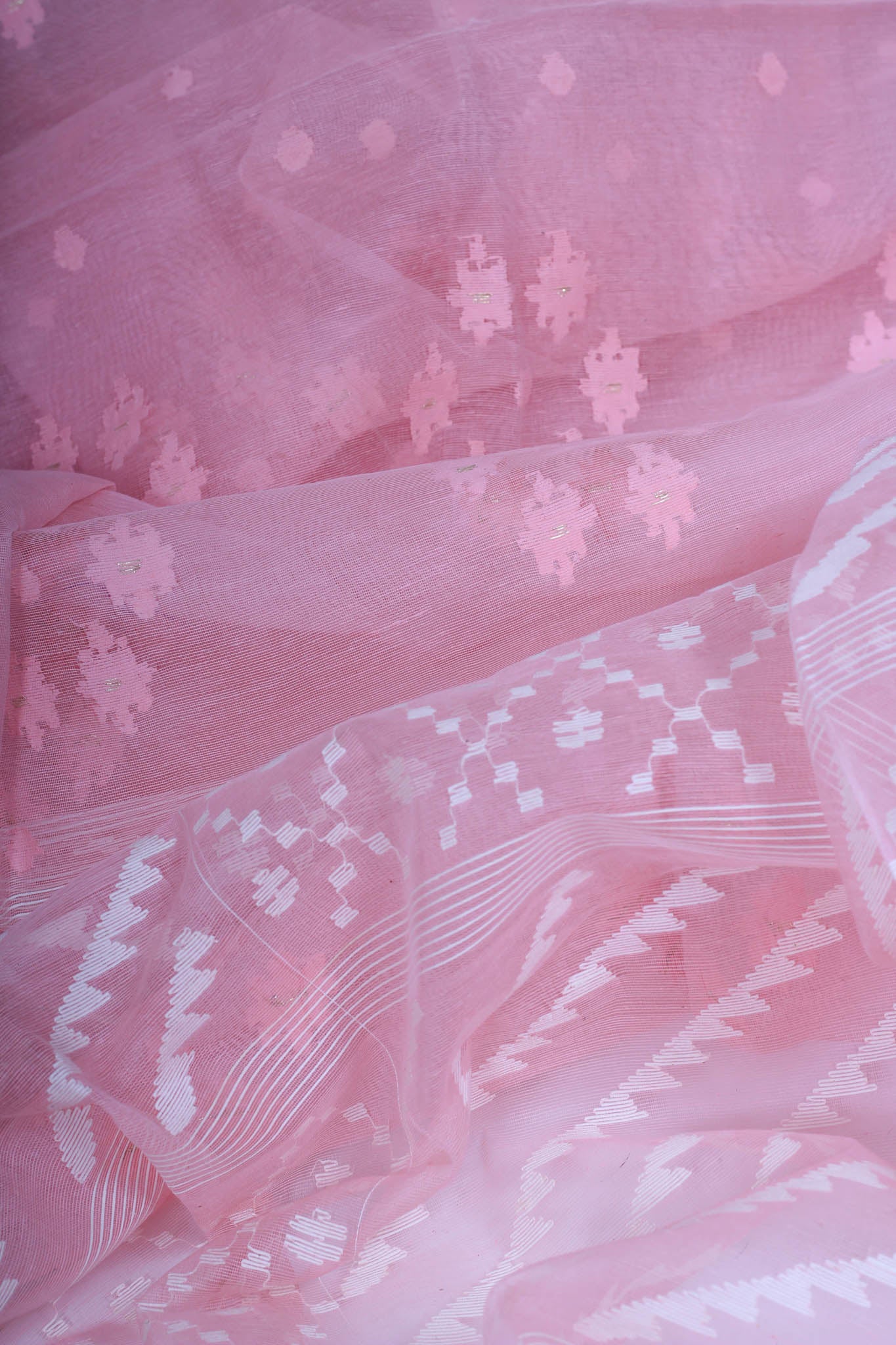 Apsara Heirloom Jamdani saree
