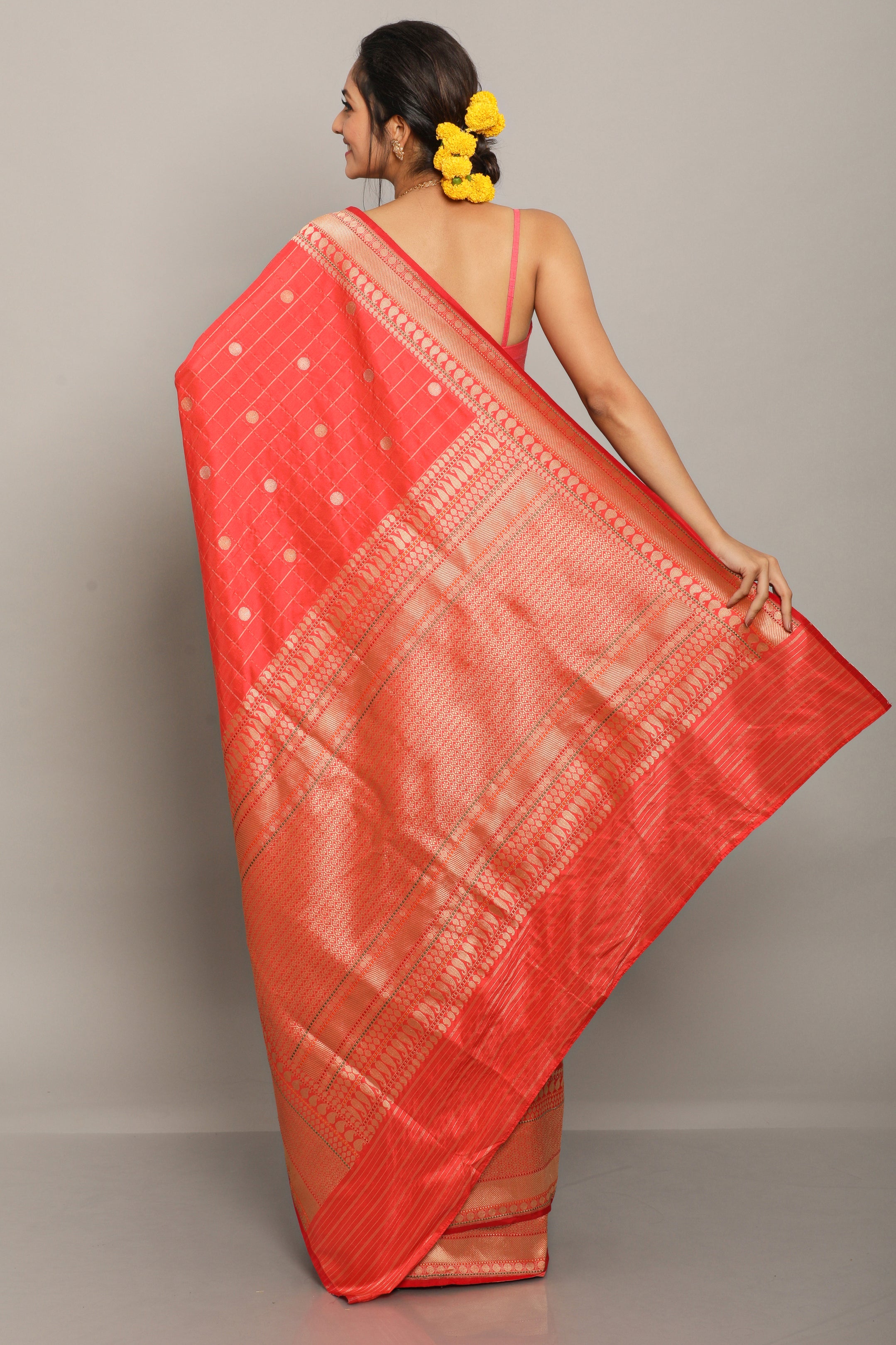 The Masago Benarasi saree